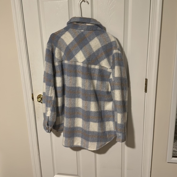 RDI Nordstrom blue plaid fall jacket never worn - Picture 2 of 2